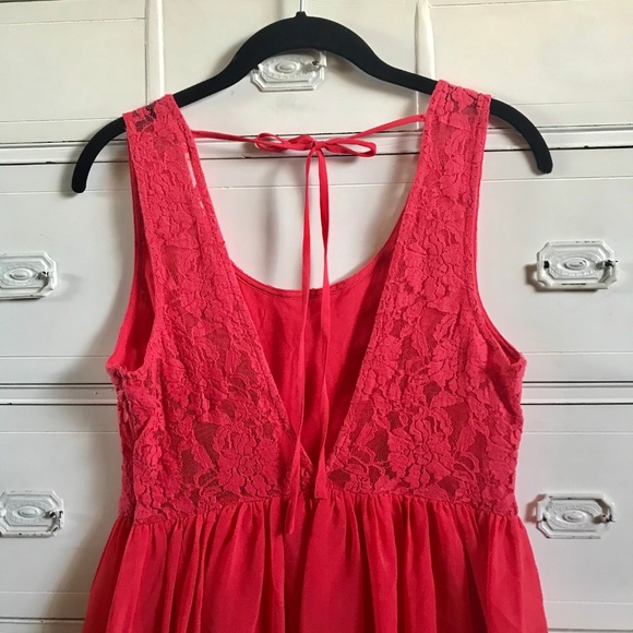 FOREVER 21 / Coral Lace Dress - Picture 4 of 7